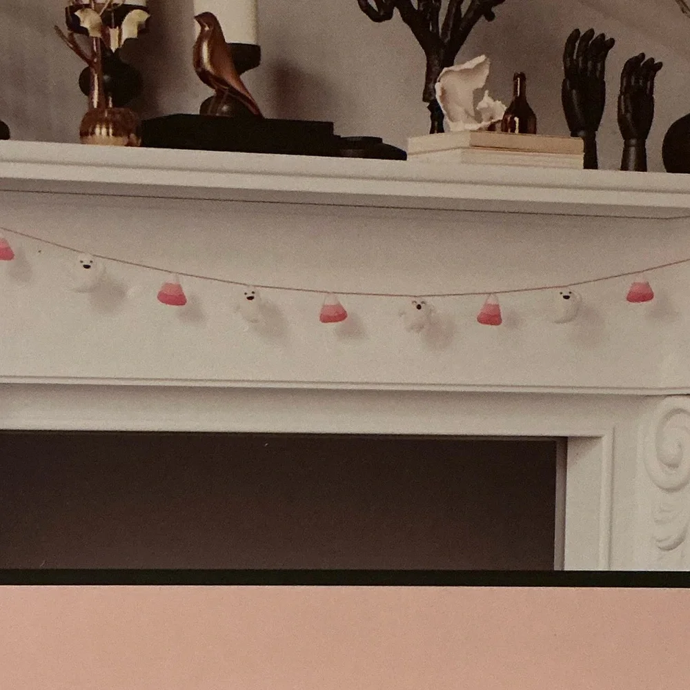 GOBLIN & GHOUL 6ft Pink Ghost And Candy Corn Felt Halloween Garland